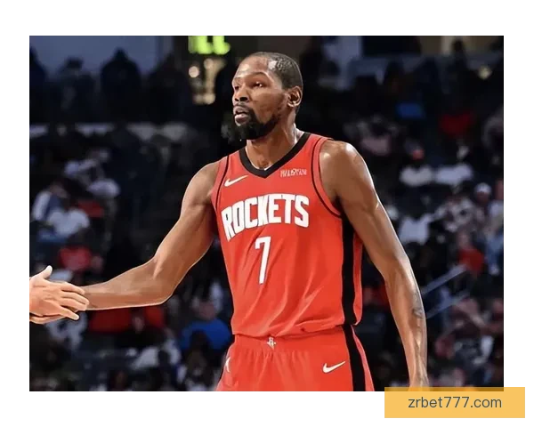 NBA官方重罚里德五万美元因质疑火箭比赛裁判判罚公正性引发争议